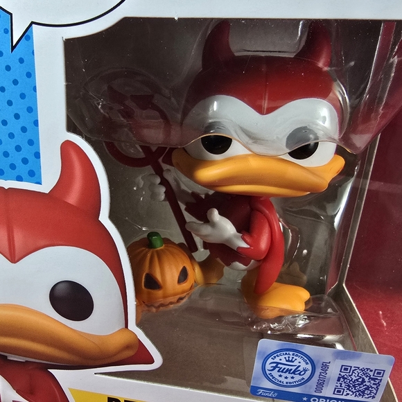 Devil Donald With Pumpkin Specialty Series # 1446 (Nib) With Pop Protector - Picture 3 of 7